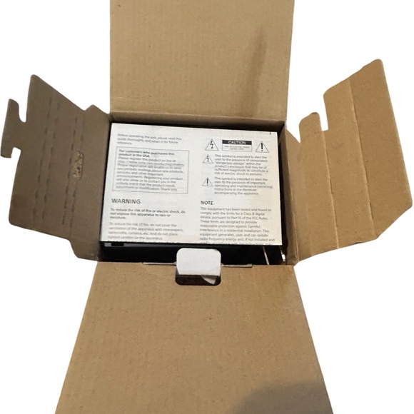 Tech Bundle Sony Alarm Clock UV Sanitizer SanDisk USB New - Picture 11 of 11